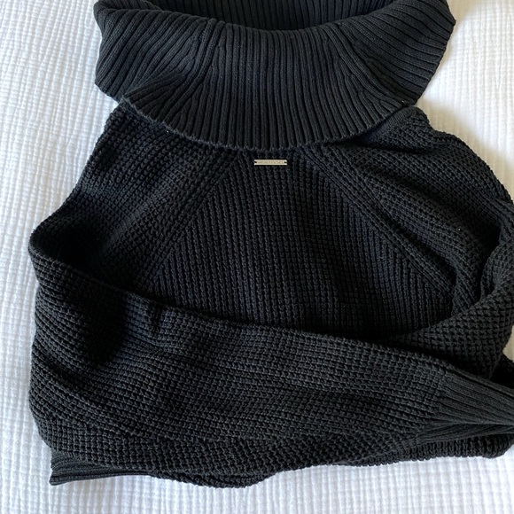 MICHAEL Michael Kors Black Sweater w/ Faux Leather Pockets - Size Small - EUC! - Picture 8 of 8